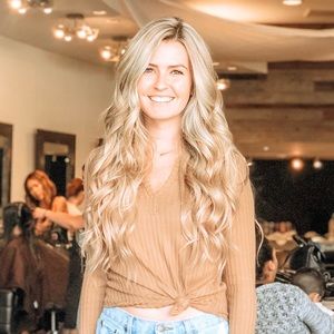 Meet your Posher, Jenna